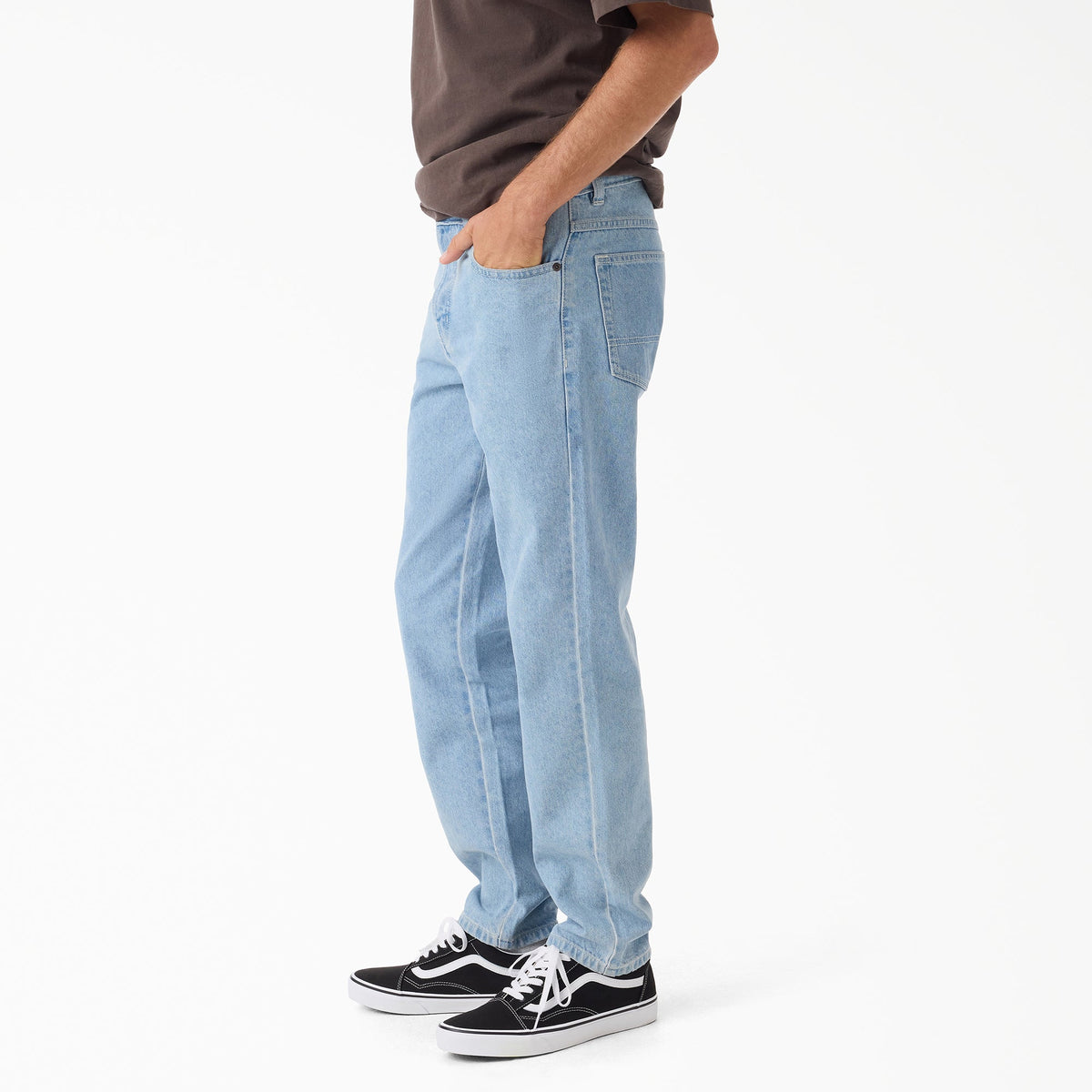 Dickies 982 Slim Tapered Jeans - Vintage Aged Blue (C15)
